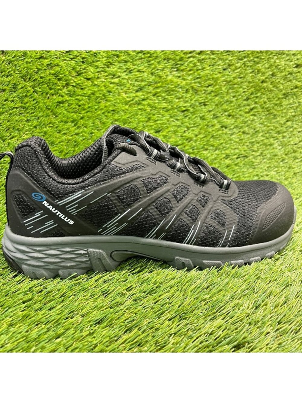Nautilus Stratus Mens Size 9.5 Black Gray White Composite Toe Safety Work Shoes